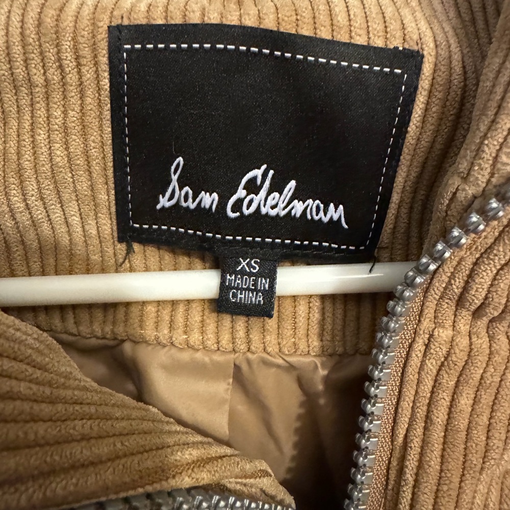 Sam Edelman puffer jacket size XS camel color - Picture 2 of 4